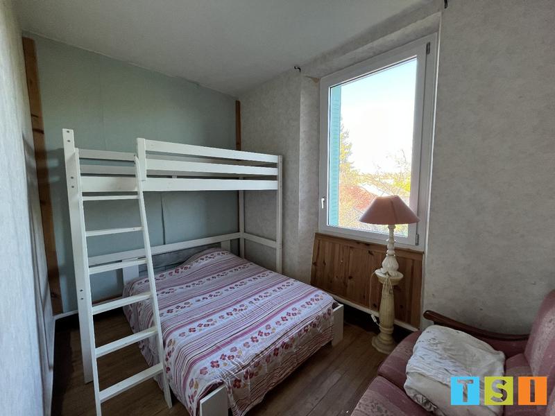 Maison - 260 m² - 7 pièces