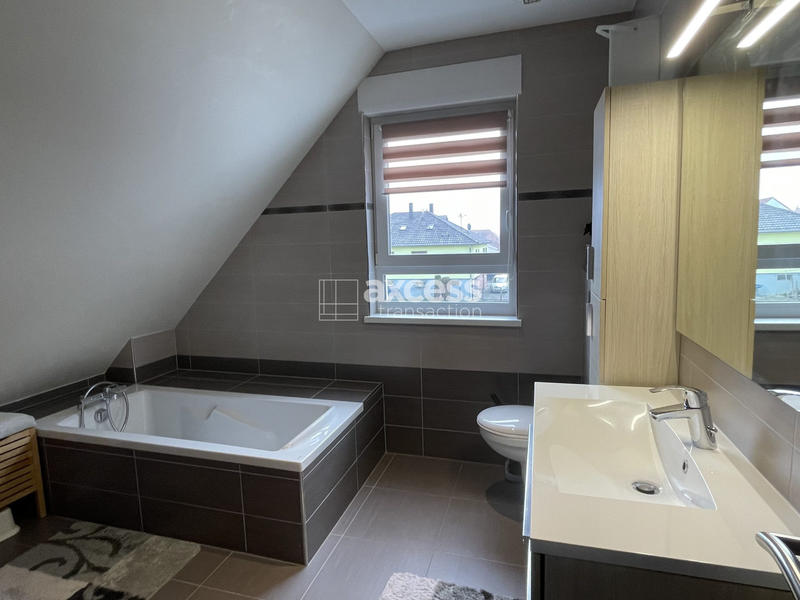 Maison contemporaine - 119 m² - 5 pièces