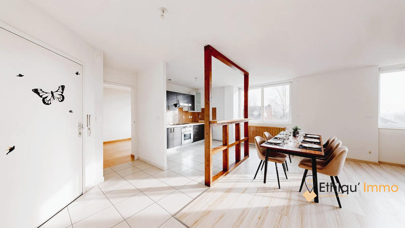 Appartement - 82 m² - 3 pièces