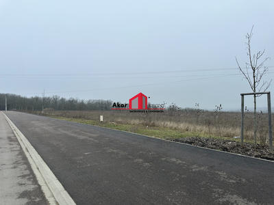 Terrain - 16 833 m²