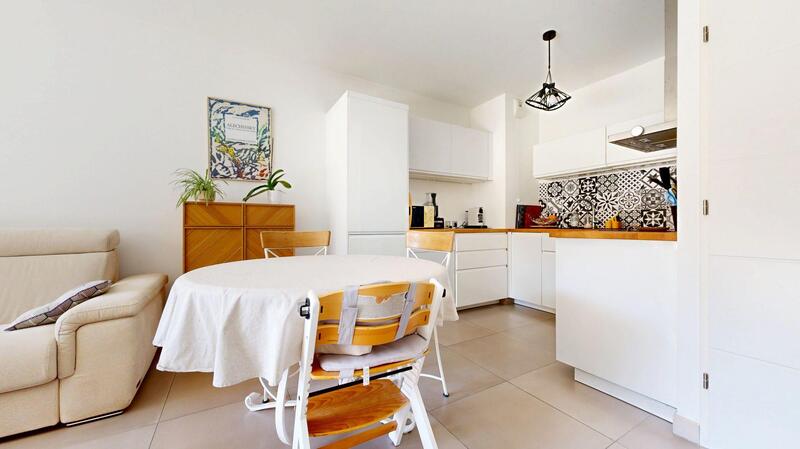 Appartement - 64 m² - 3 pièces