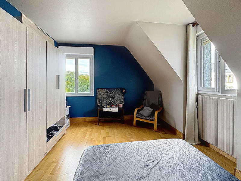 Maison - 125 m² - 7 pièces