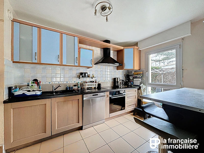 Appartement - 94 m² - 5 pièces