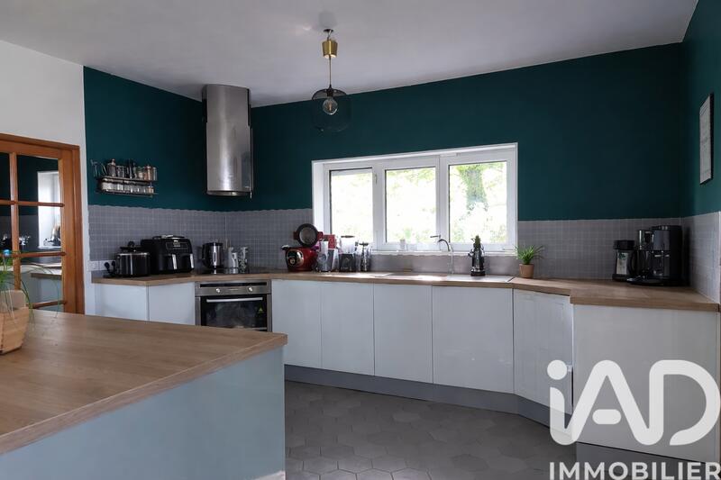 Maison - 158 m² - 7 pièces