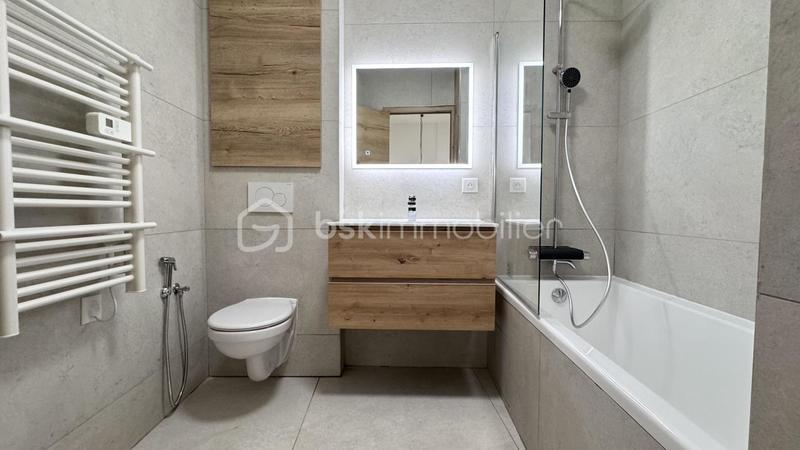 Appartement - 46 m² - 2 pièces