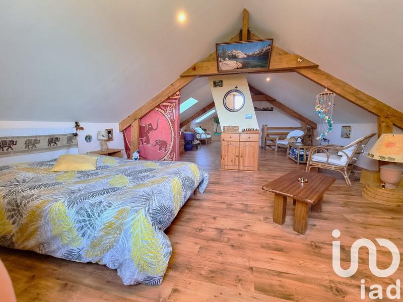 Maison - 151 m² - 6 pièces