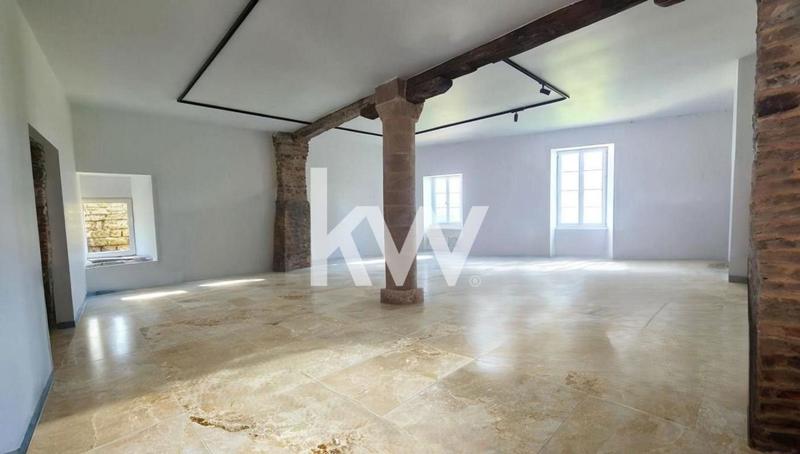 Immeuble - 1 300 m²