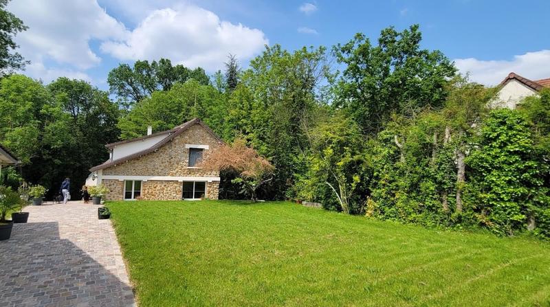 Maison - 140 m² - 7 pièces