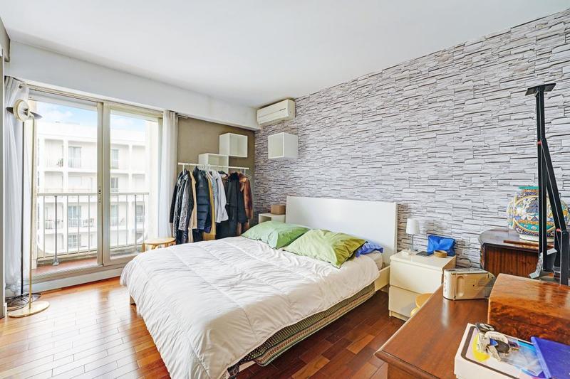 Appartement - 145 m² - 2 pièces