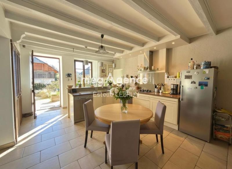 Maison en pierre - 164 m² - 6 pièces