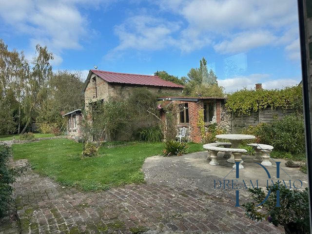 Maison - 216 m² - 7 pièces