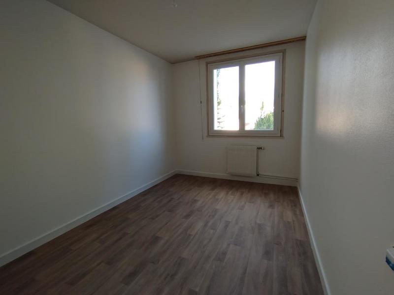 Appartement - 98 m² - 5 pièces