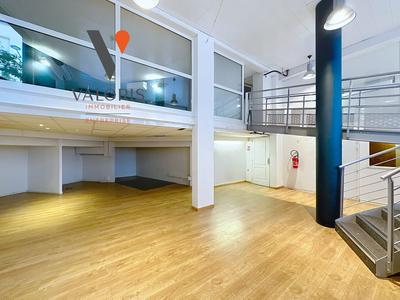 Local commercial - 150 m² - 5 pièces