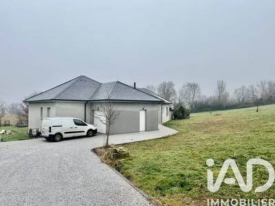 Maison - 147 m² - 6 pièces