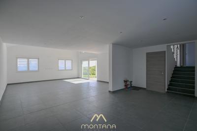 Maison - 181 m² - 5 pièces