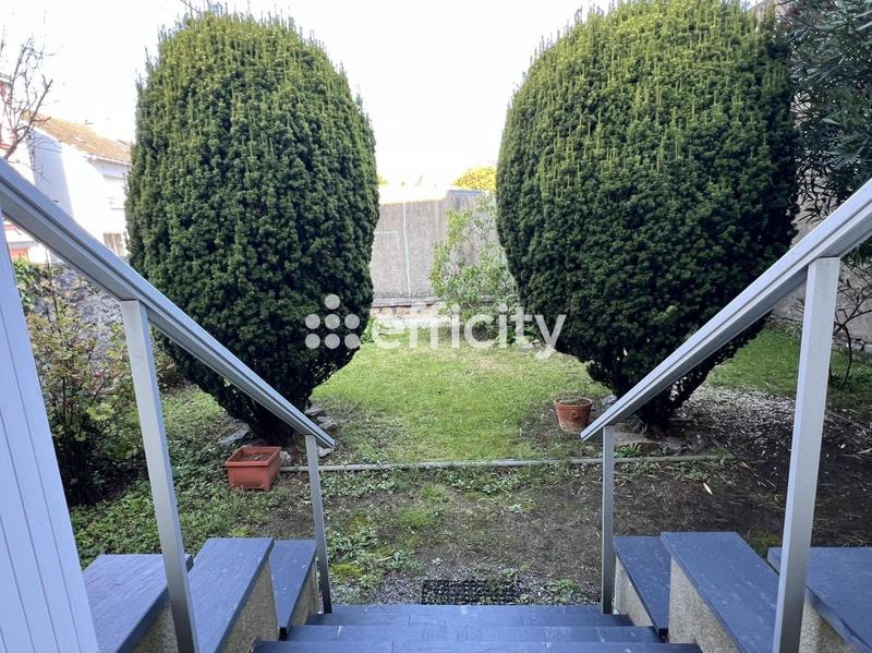 Appartement - 103 m² - 5 pièces