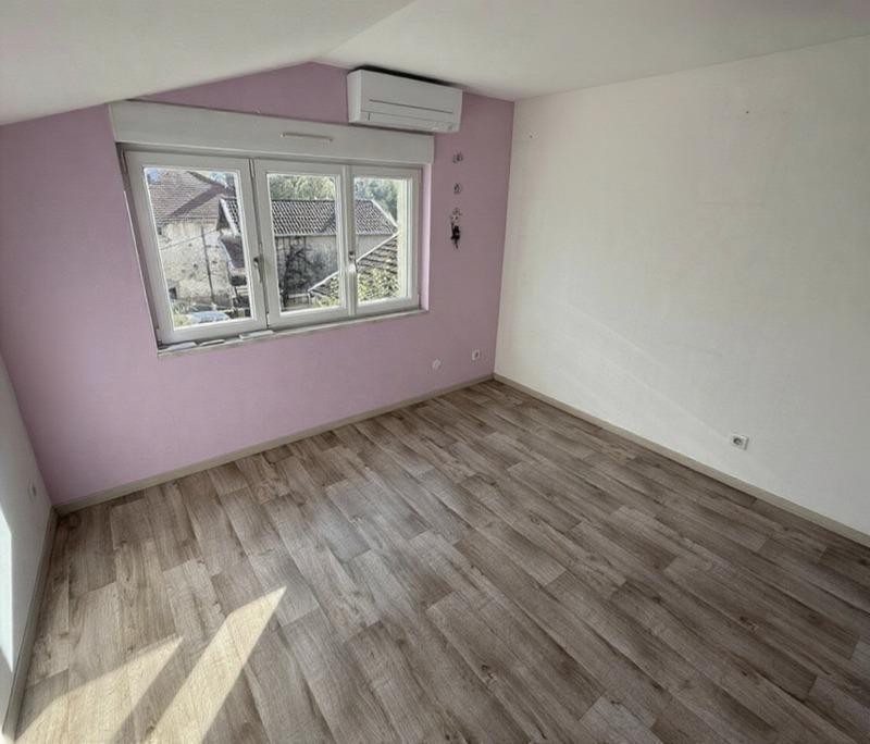 Maison - 180 m² - 6 pièces