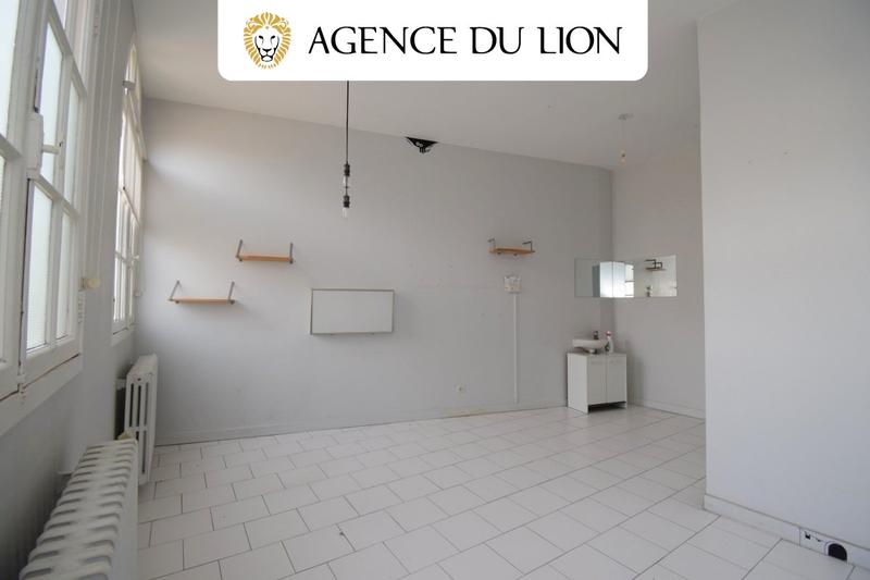 Bureau - 75 m² - 4 pièces