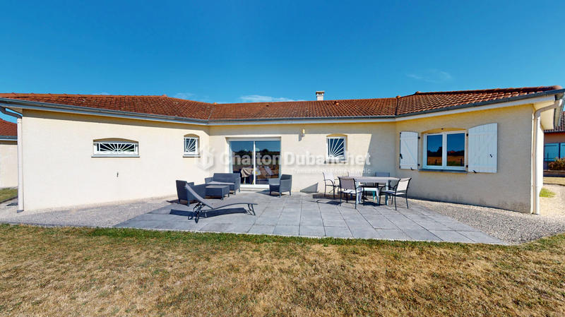 Maison - 150 m² - 7 pièces