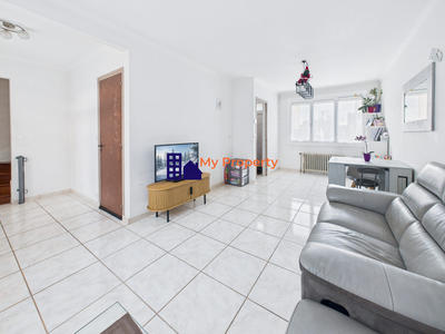 Maison - 87 m² - 4 pièces