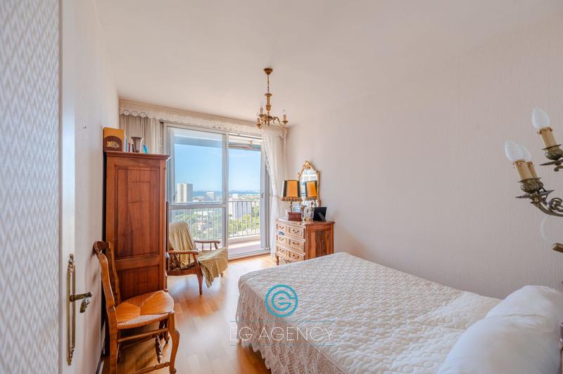 Appartement - 87 m² - 4 pièces