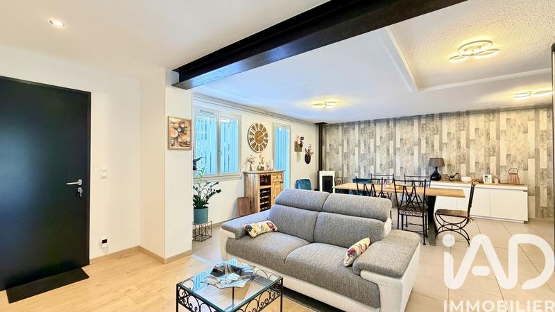 Maison - 93 m² - 4 pièces