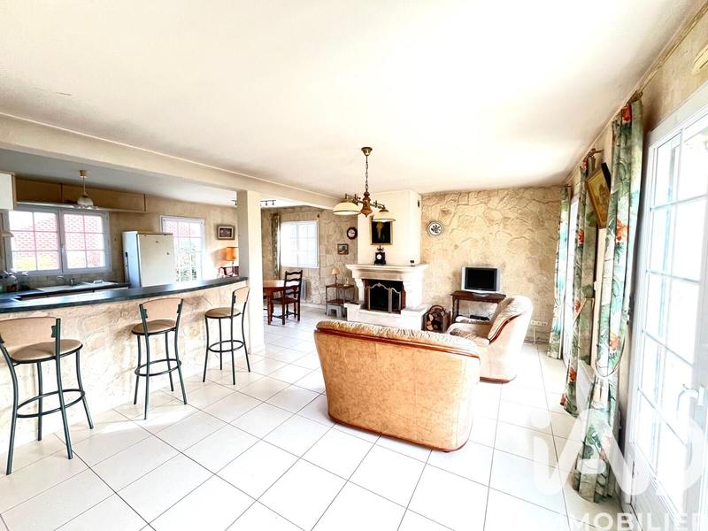 Maison - 122 m² - 6 pièces