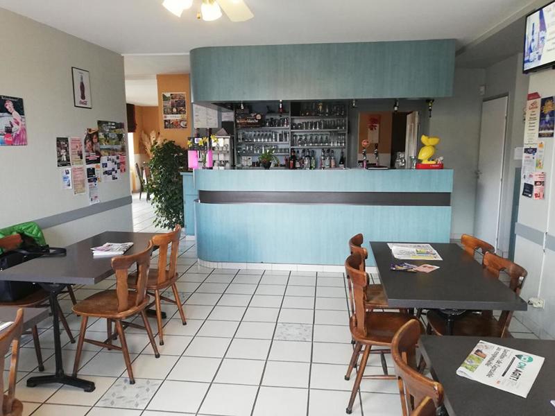 Maison - 380 m² - 11 pièces