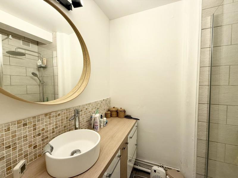 Appartement ancien - 59 m² - 2 pièces