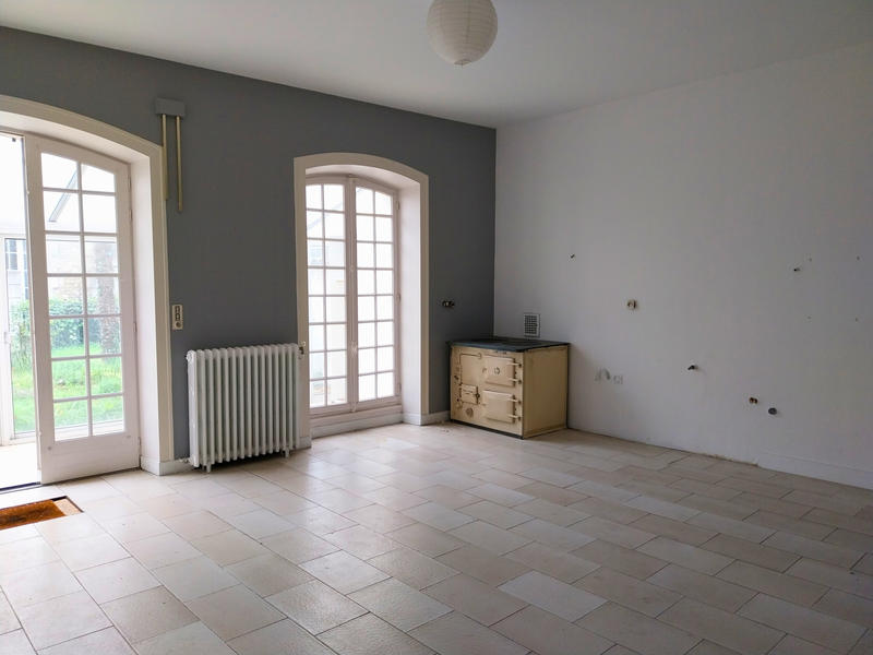 Maison - 264 m² - 9 pièces