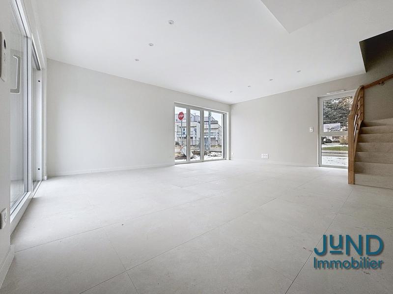 Maison - 103 m² - 4 pièces