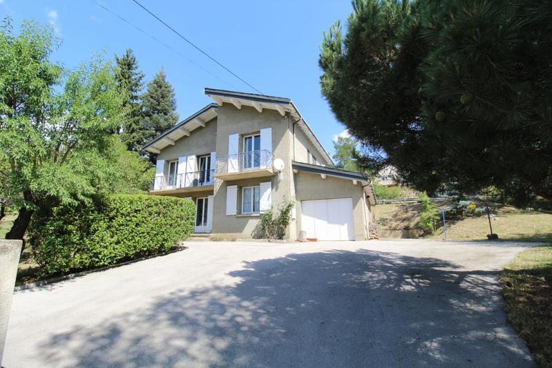 Maison - 170 m² - 7 pièces