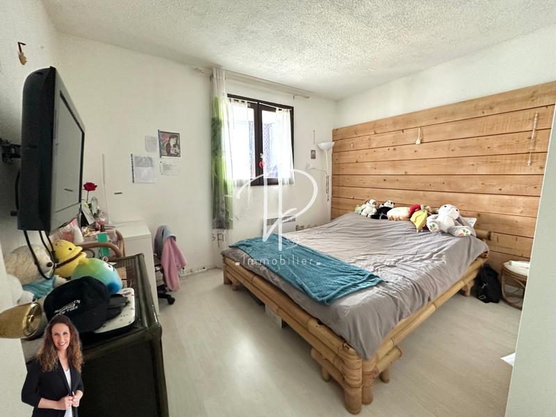 Maison - 95 m² - 5 pièces