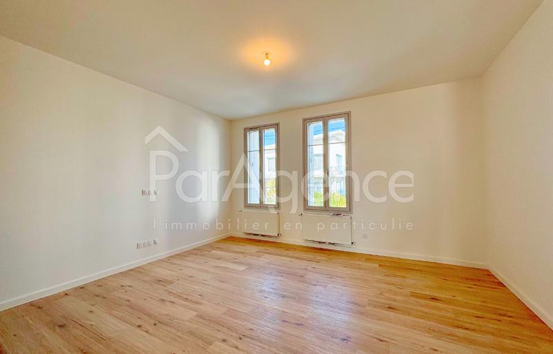 Maison - 120 m² - 4 pièces