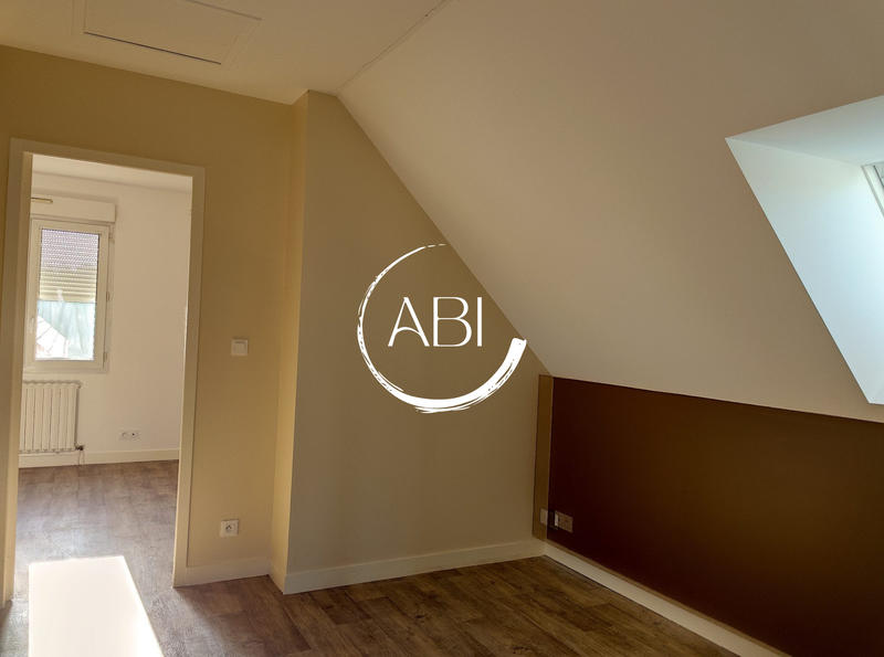 Maison traditionnelle - 115 m² - 4 pièces