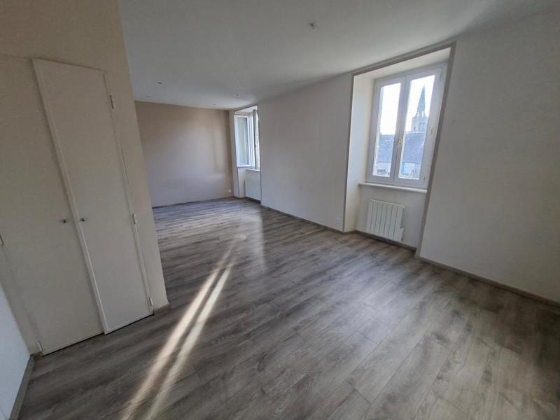 Maison - 185 m² - 6 pièces