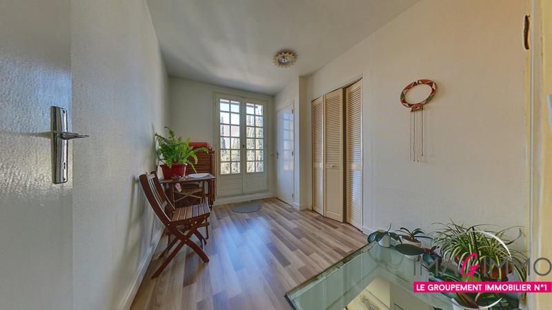 Maison - 195 m² - 8 pièces