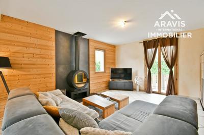 Maison - 159 m² - 7 pièces