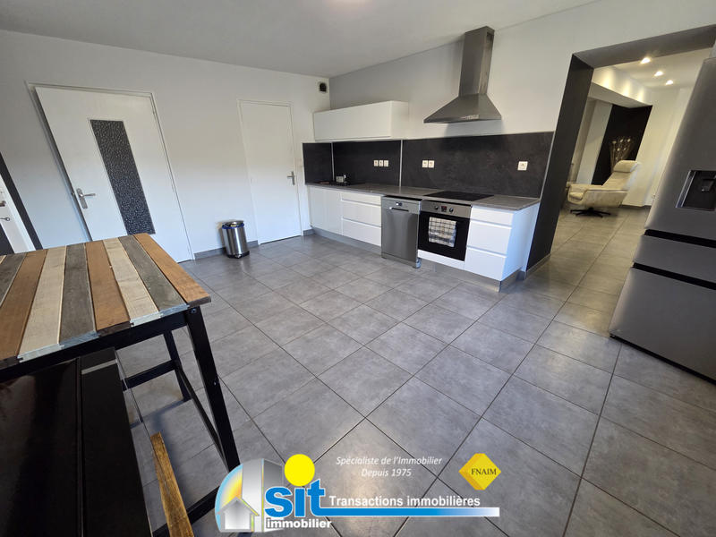 Appartement - 106 m² - 3 pièces