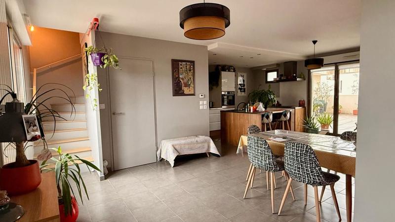 Appartement - 87 m² - 3 pièces