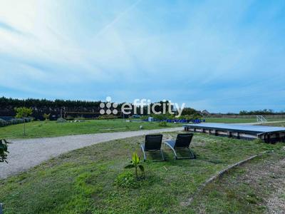 Demeure - 380 m² - 6 pièces