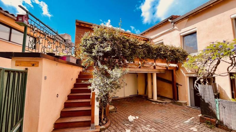 Appartement - 80 m² - 3 pièces