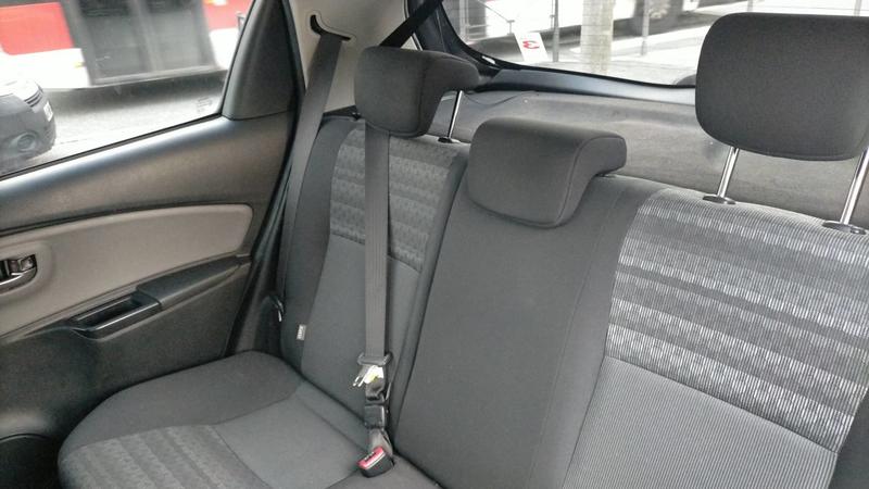 Toyota Yaris 1.3 Vvt-i 99 Dynamic