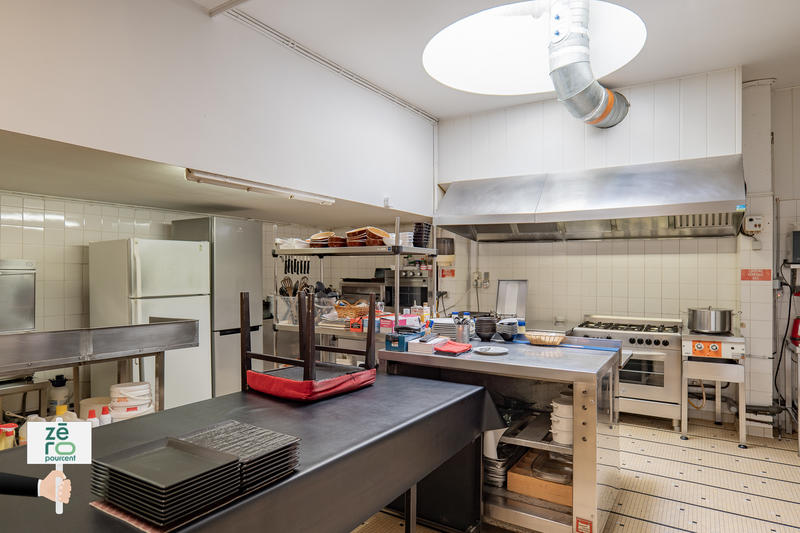 Fonds de commerce - Magasins - 160 m²