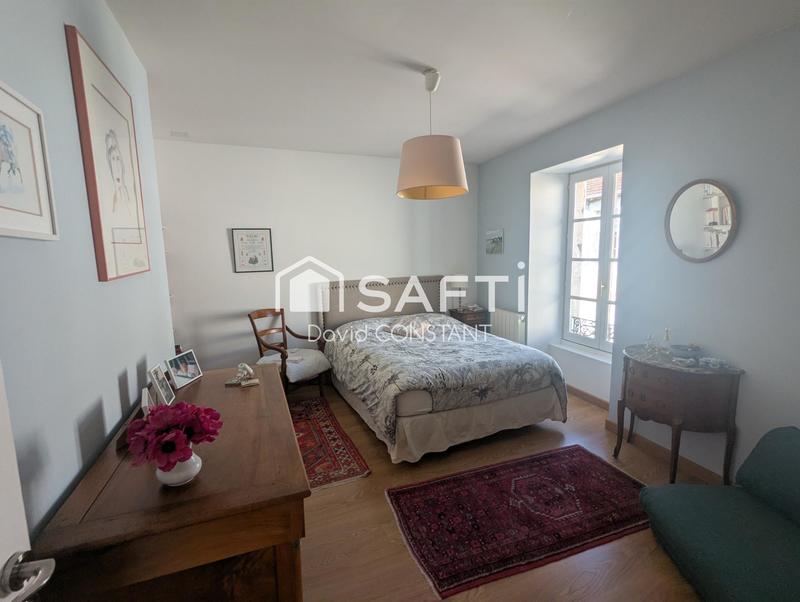 Maison - 131 m² - 5 pièces