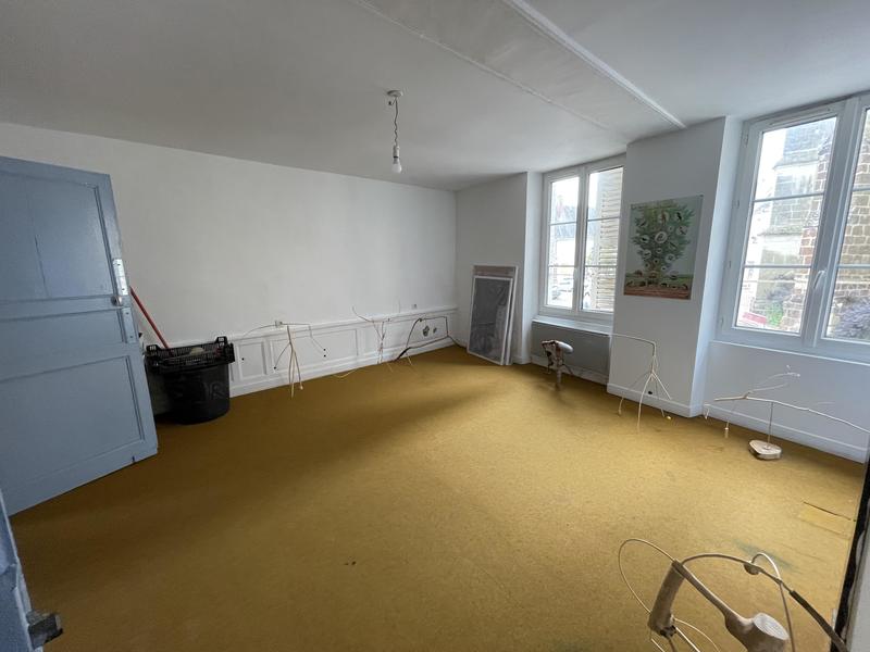 Maison - 198 m² - 7 pièces