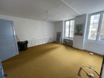 Maison - 198 m² - 7 pièces