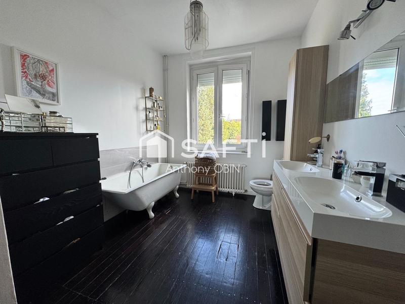 Maison - 143 m² - 4 pièces