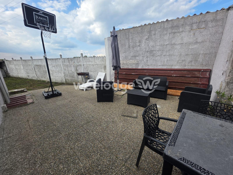 Maison - 94 m² - 5 pièces