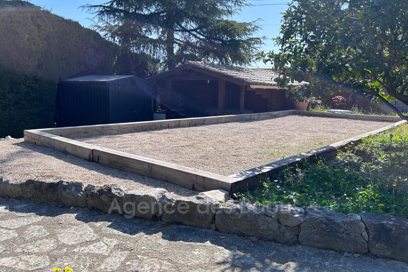 Maison - 260 m² - 7 pièces